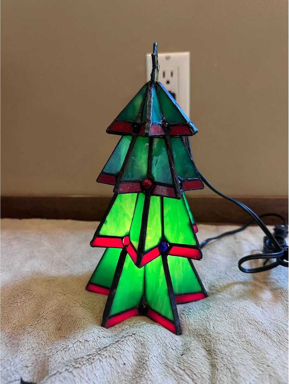 Vintage Tiffany-Style Stained Glass Christmas Tree Accent Lamp - Picture 6 of 6